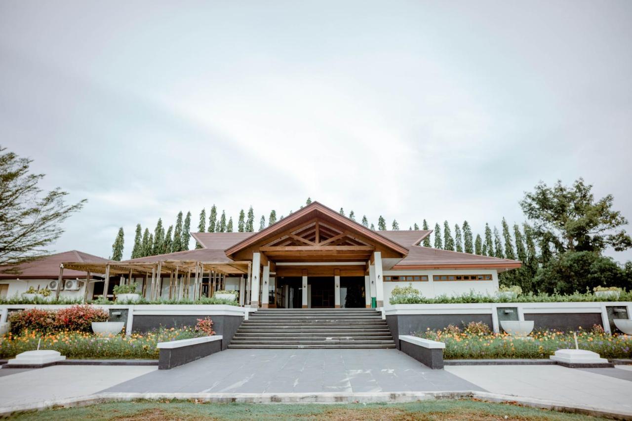 Estancia De Lorenzo Tarlac Exterior foto